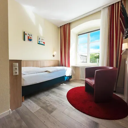 Trierer Hof Отель 3*