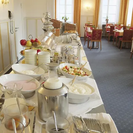 Otel Trierer Hof