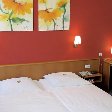Trierer Hof Отель 3*
