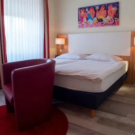 Отель Trierer Hof 3*