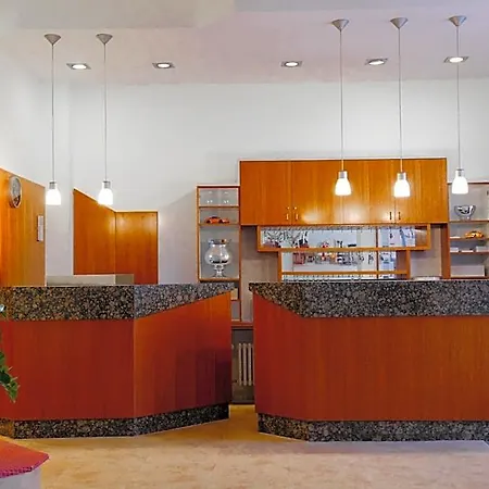 Otel Trierer Hof